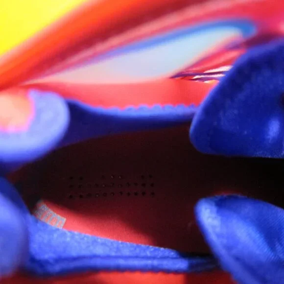 Nike Lebron 19 King Crown Mens 13.5 Siren Red/Laser Blue/Psych Purple CZ0203-600